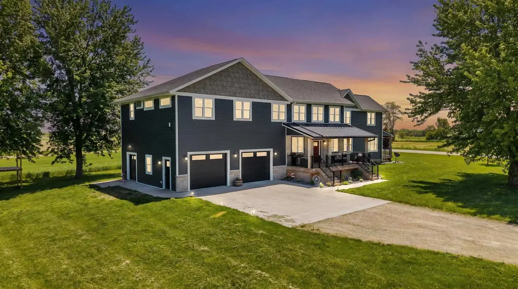 W9020 Breezy Point Road, Trenton