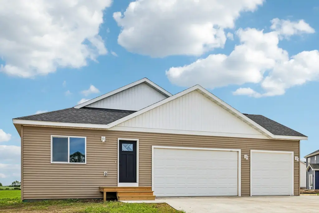 997 Bell Circle, Arlington