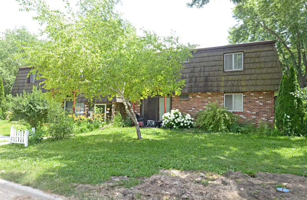 #d - 4601 Crescent Road, Fitchburg