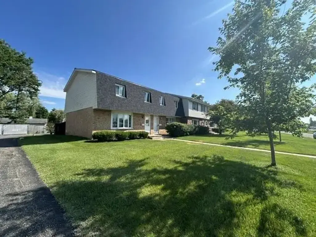 1547 Ivory Drive, Sun Prairie