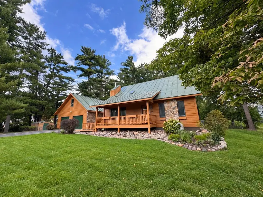 1107 7th Street, Reedsburg