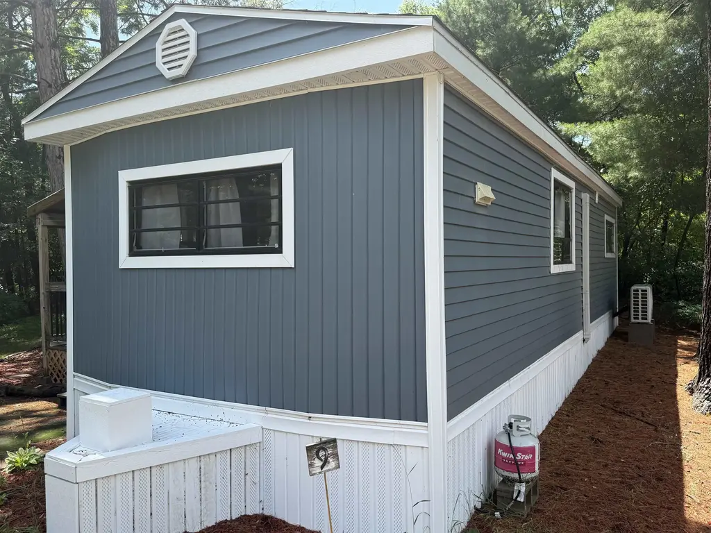 #9 - W2630 Fox Lane, Montello
