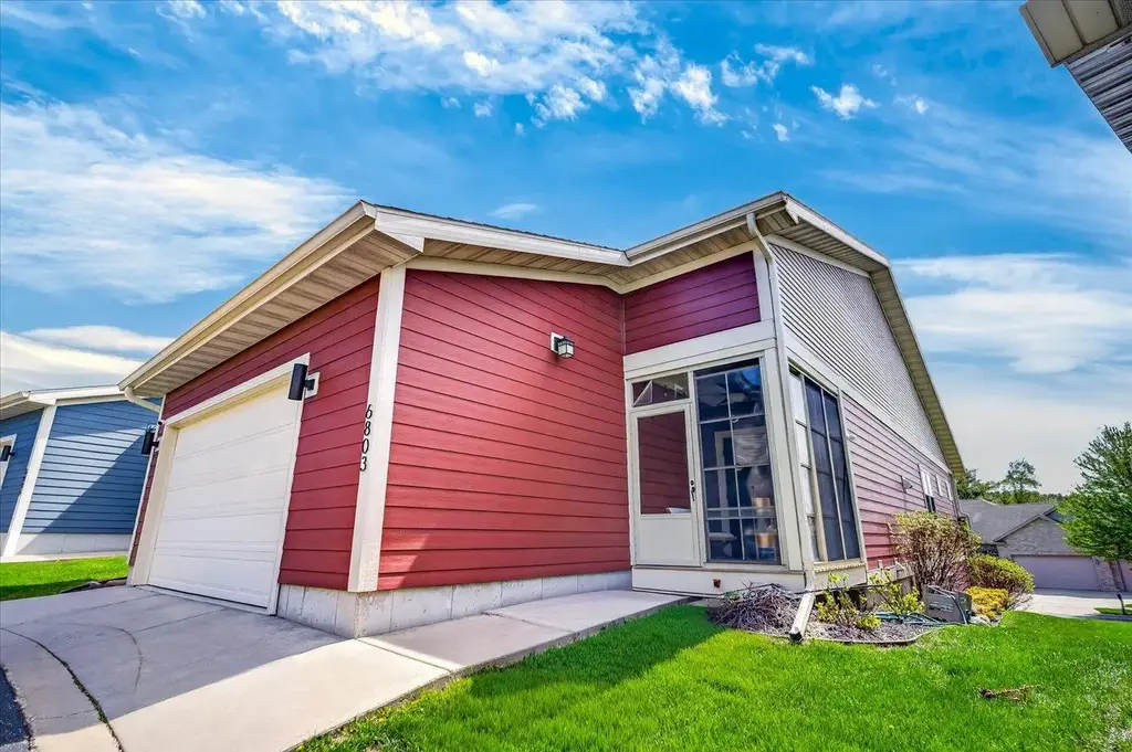 6803 Conservancy Plaza, DeForest