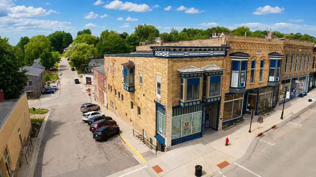 104 High Street, Mineral Point