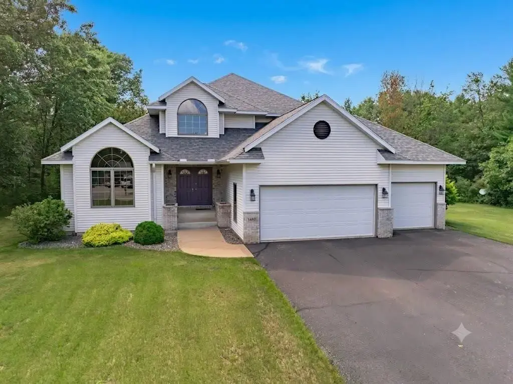 1603 Burch Circle Drive, Necedah