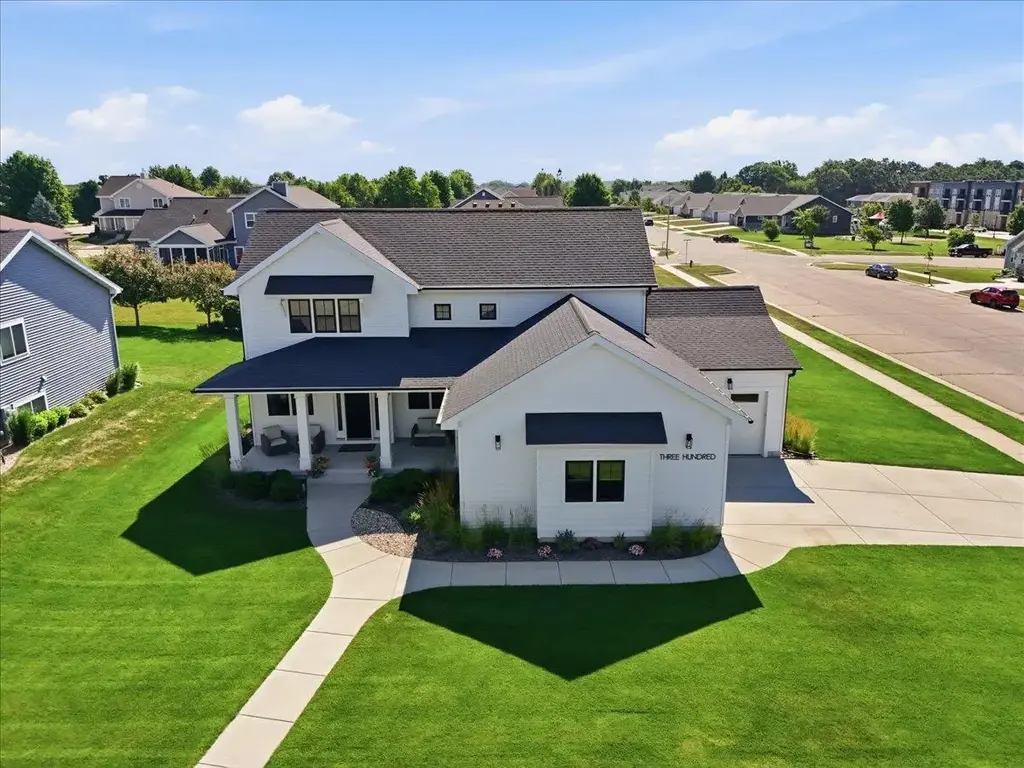 300 N Bergamont Boulevard, Oregon