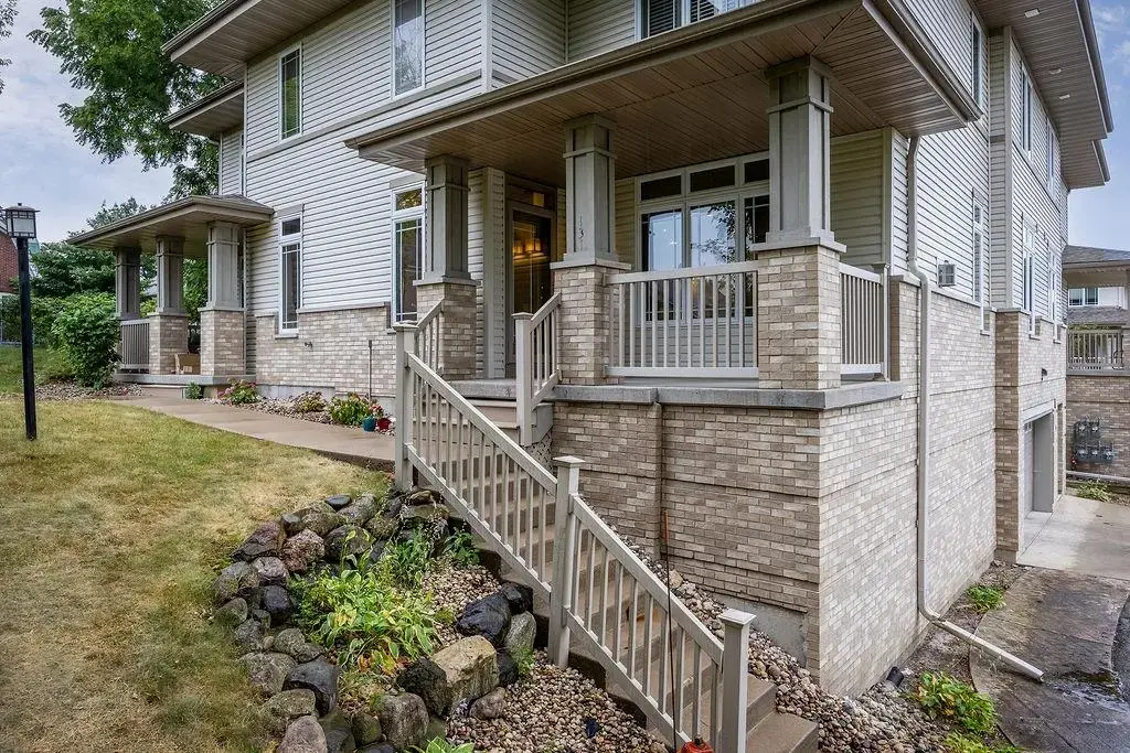131 Carriage Way, DeForest