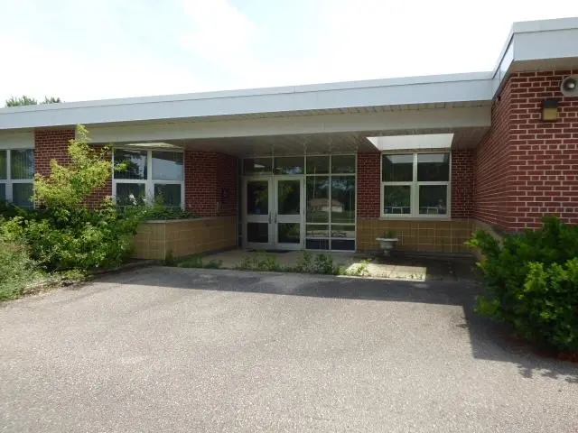 11247 S Merlet Road, Newark