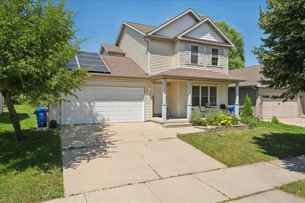 4610 New Freedom Lane, Fitchburg
