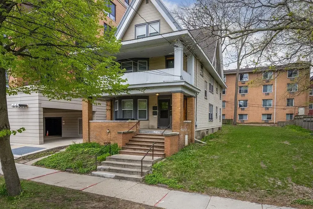14 N Franklin Street, Madison