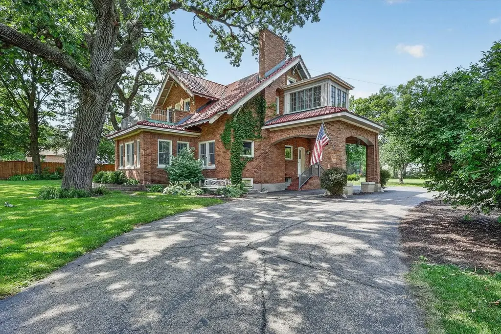 1229 Chapin Street, Beloit