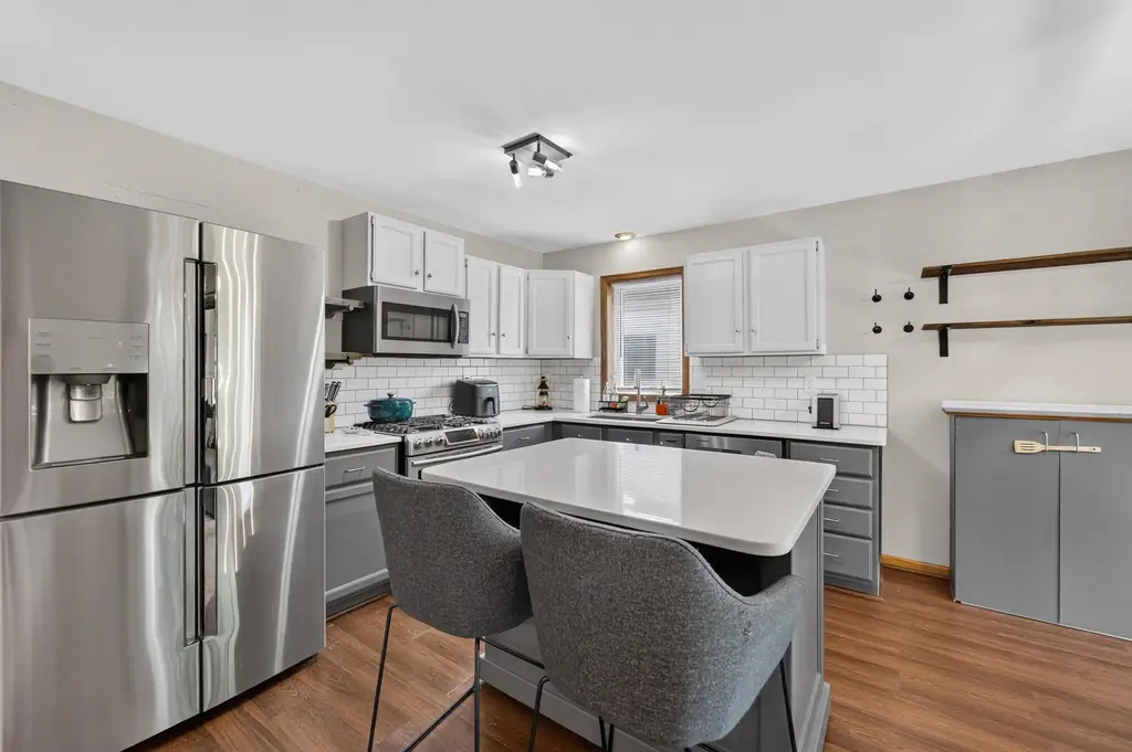 644 Granite Way, Sun Prairie