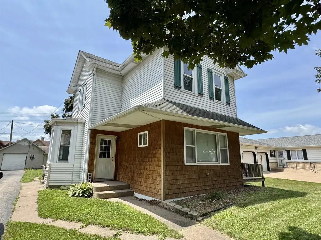 506 W Amelia Street, Cassville