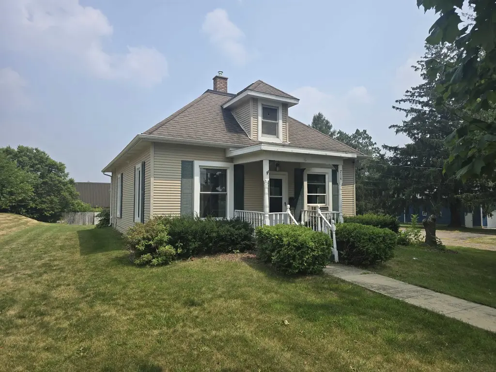714 Ridge Street, Mineral Point