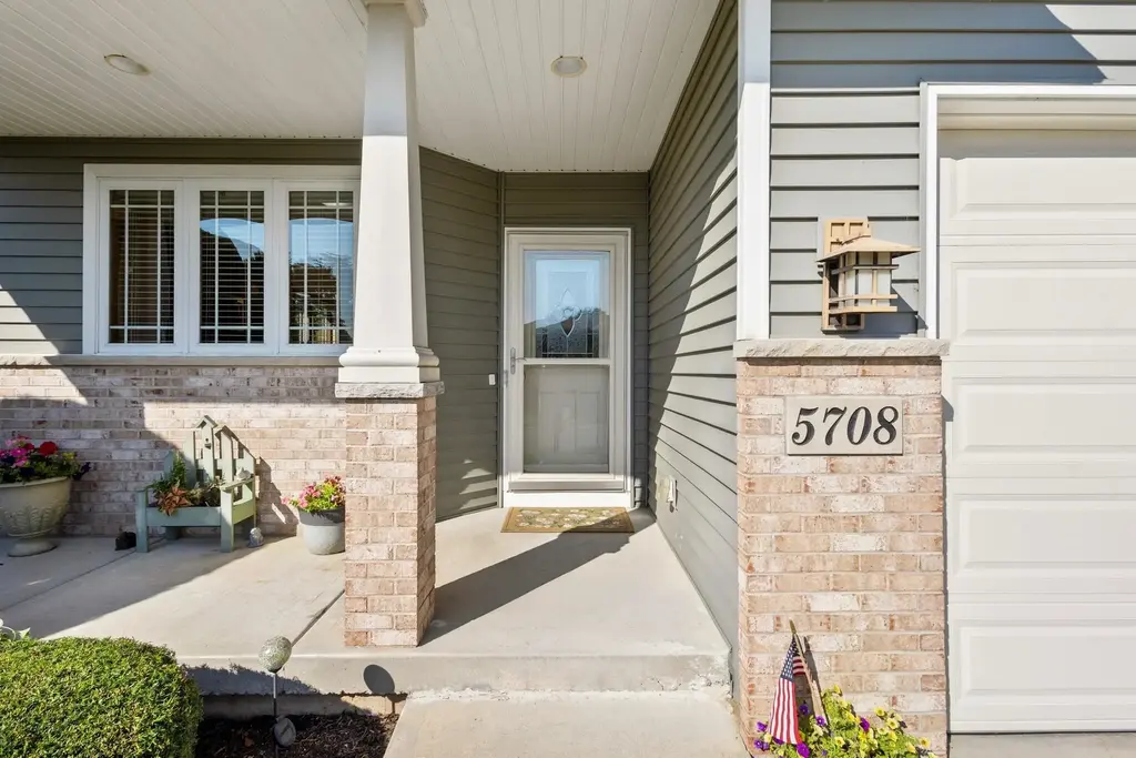 5708 Prairie Stone Drive, McFarland