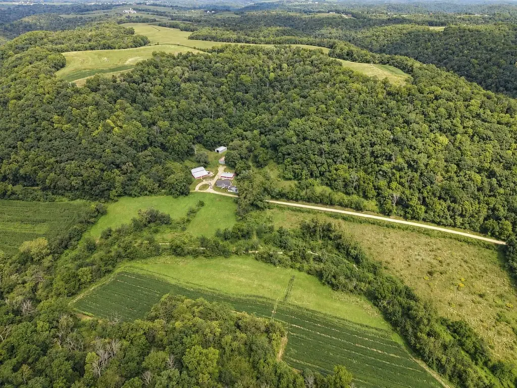41180 Sleepy Valley Lane, Marietta