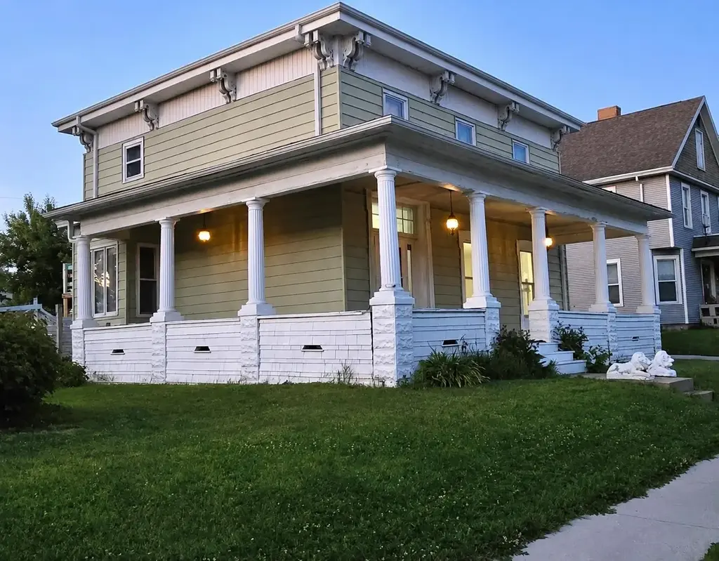 207 W Green Street, Fox Lake