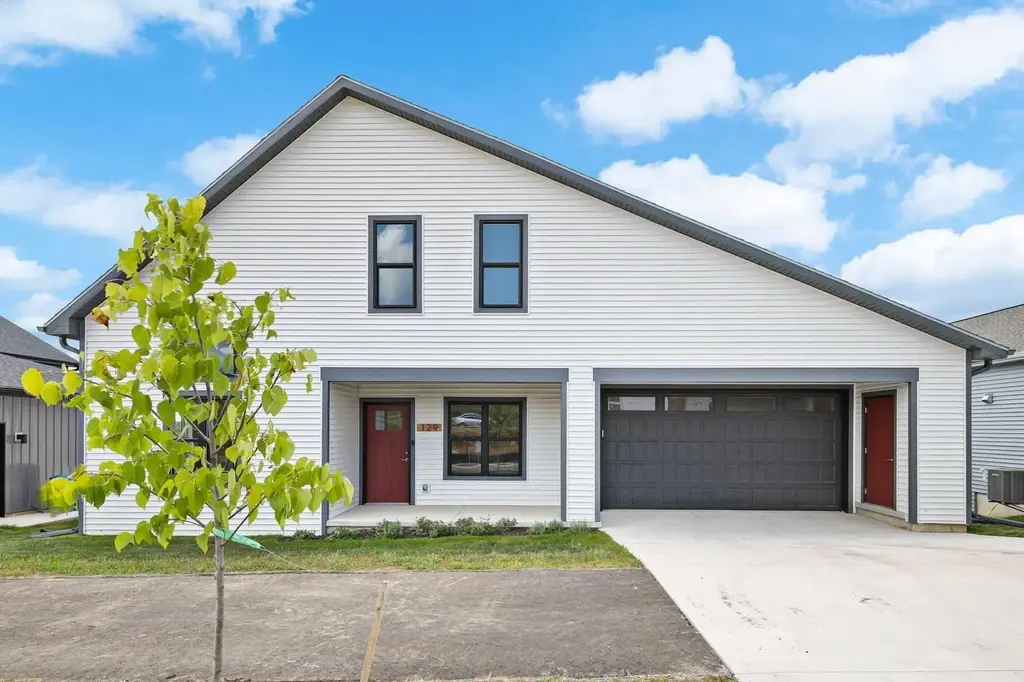 129 Lupine Avenue, Poynette