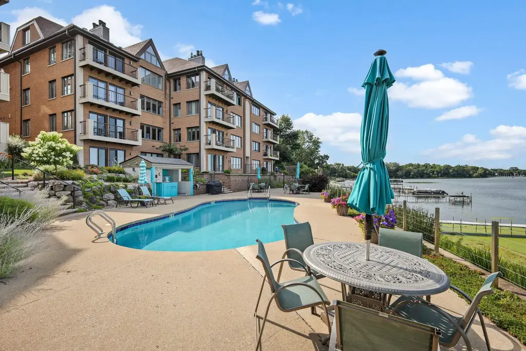 #204 - 4001 Monona Drive, Monona
