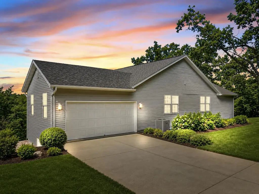 W9295 Emberson Lane, York