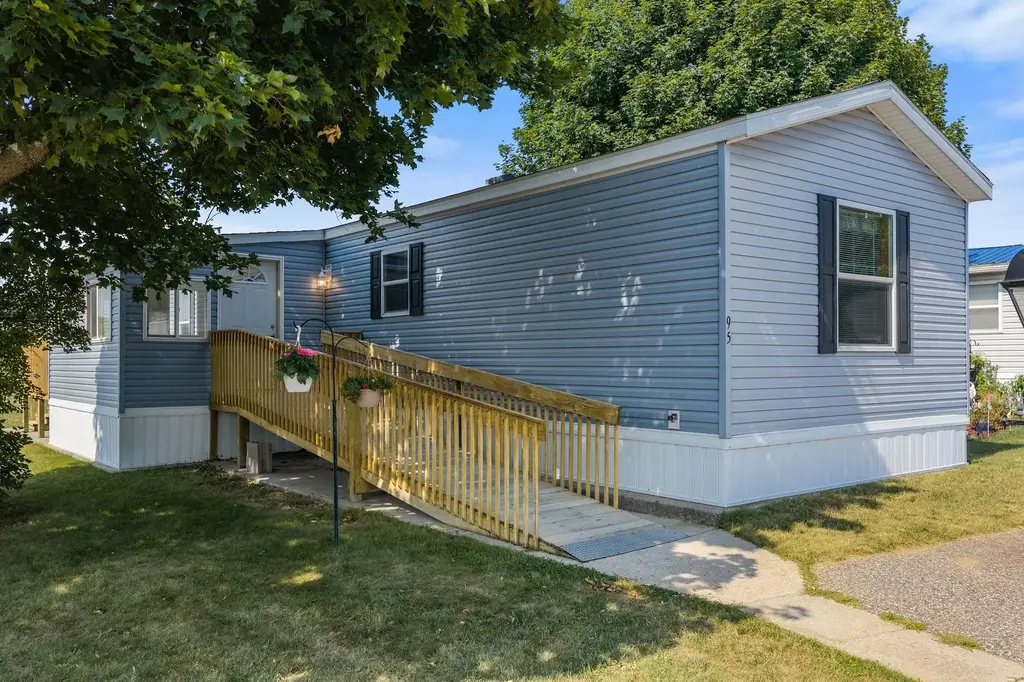 #95 - 2701 E Main Street, Reedsburg
