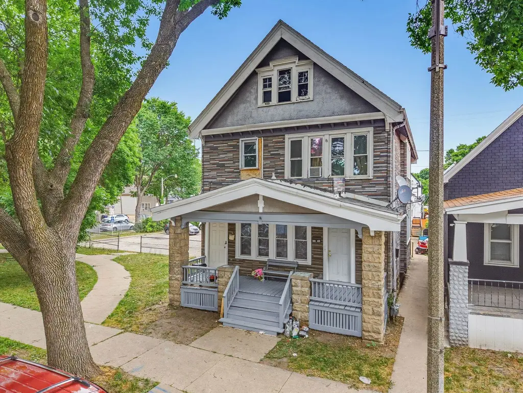 1108 S 20th Street, Milwaukee