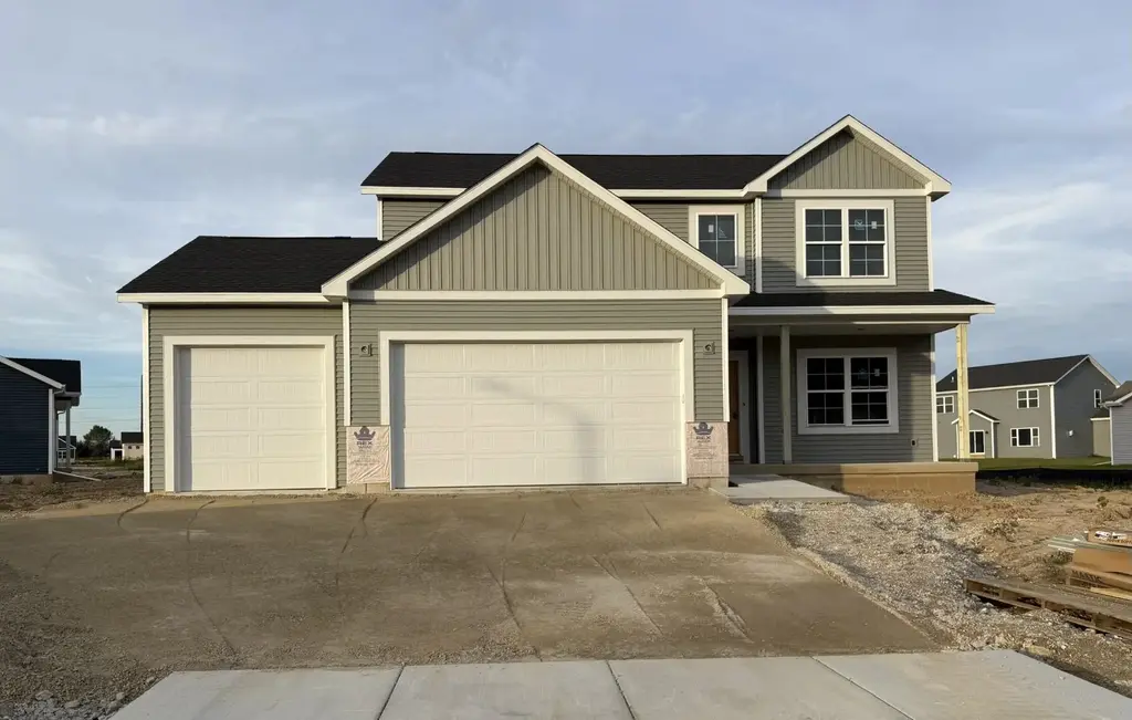 1966 Sequoia Drive, Janesville