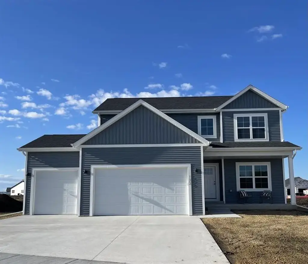 1966 Sequoia Drive, Janesville