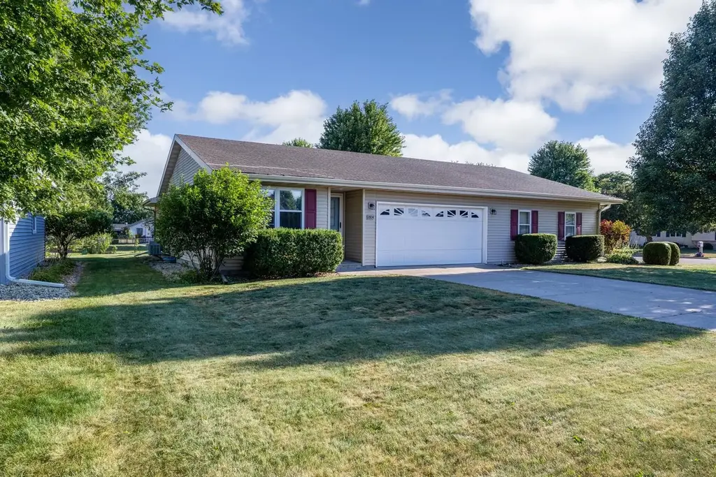 2804 Carrousel Lane, Janesville