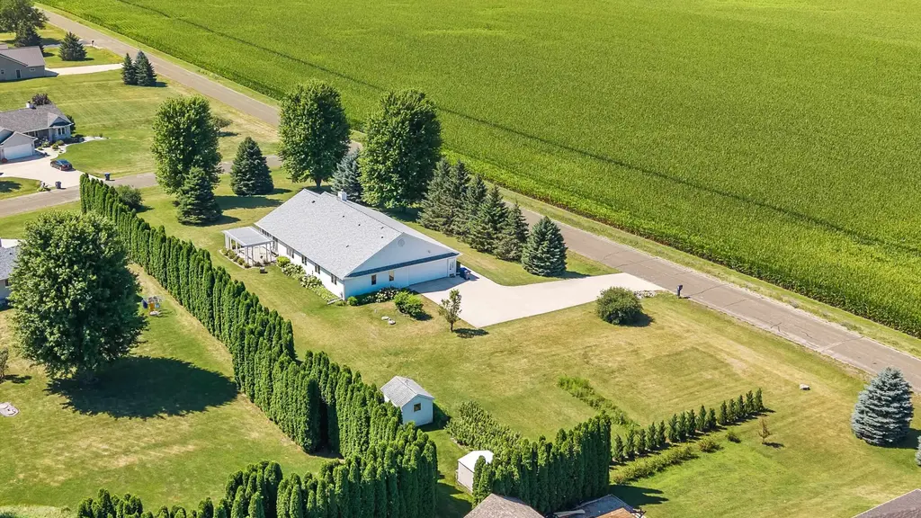 N7600 Burns Road, Beaver Dam
