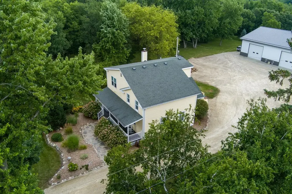 7250 N Sturtevant Road, Lima