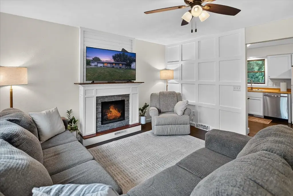 1419 Jasper Circle, Sun Prairie