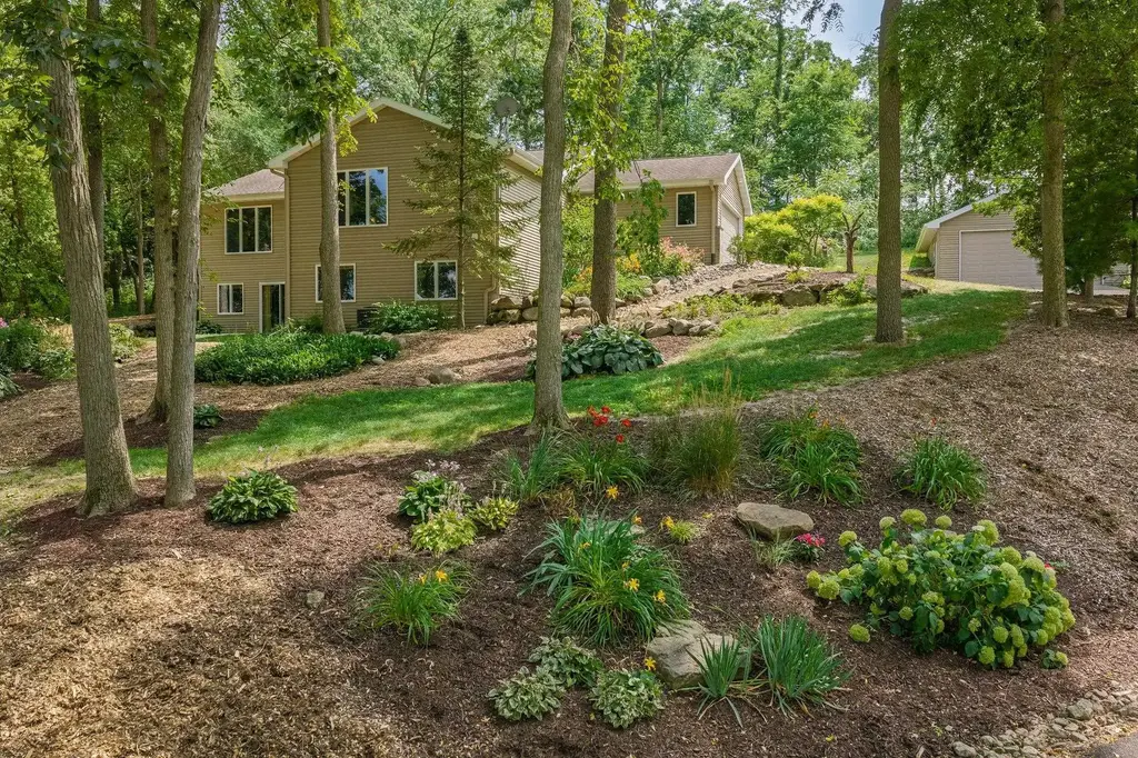 W12191 Van Ness Road, West Point