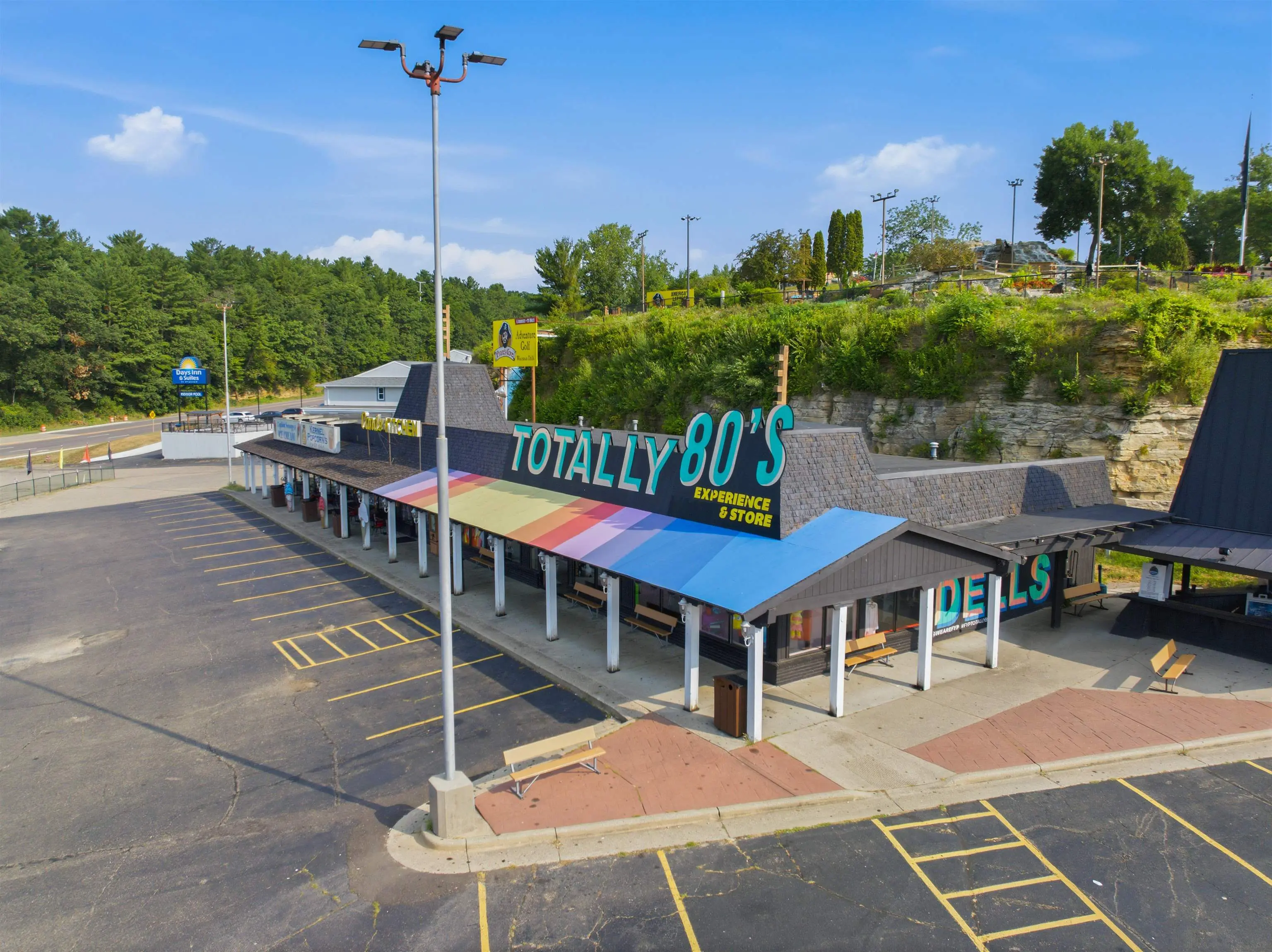 2462 Wisconsin Dells Parkway, Wisconsin Dells