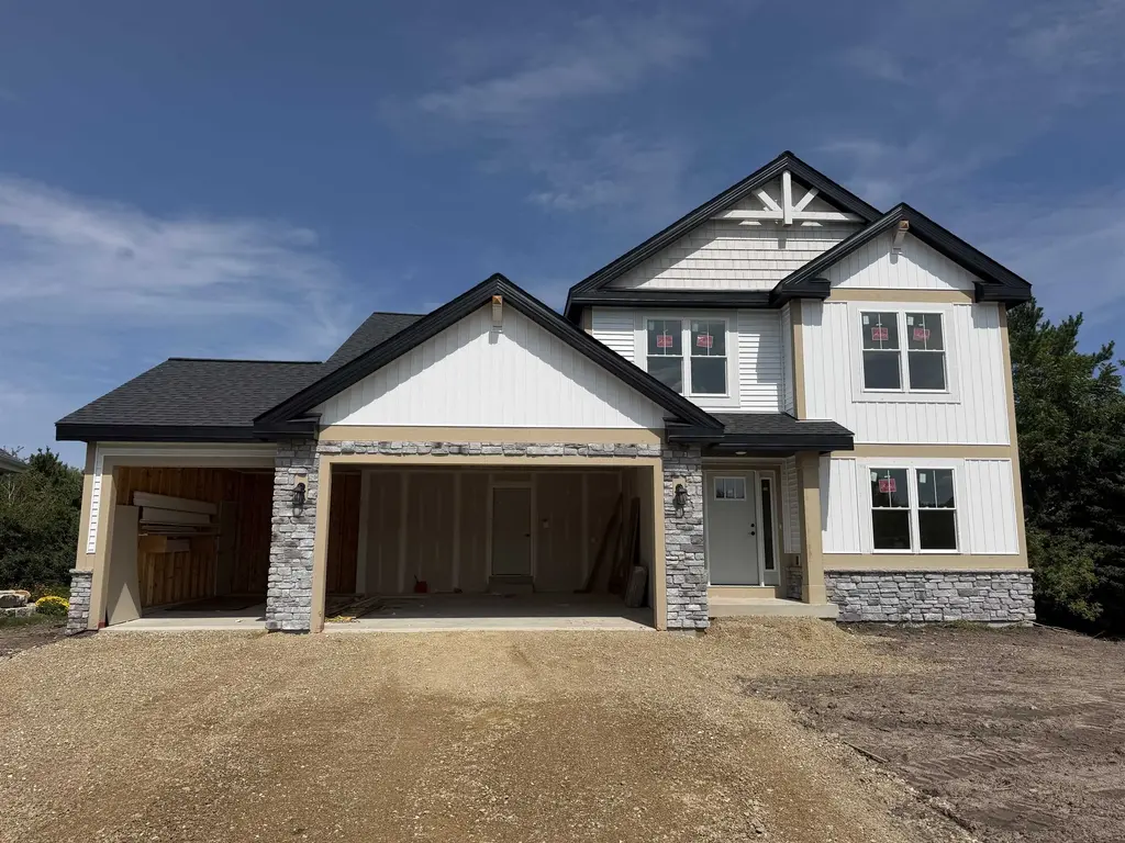 232 W Nelson Street, Deerfield