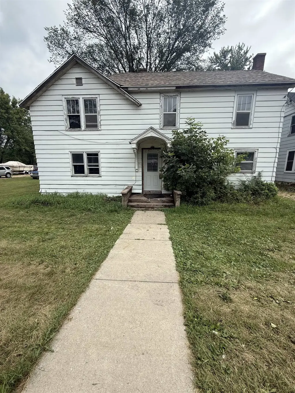 116 Main Street, Montello