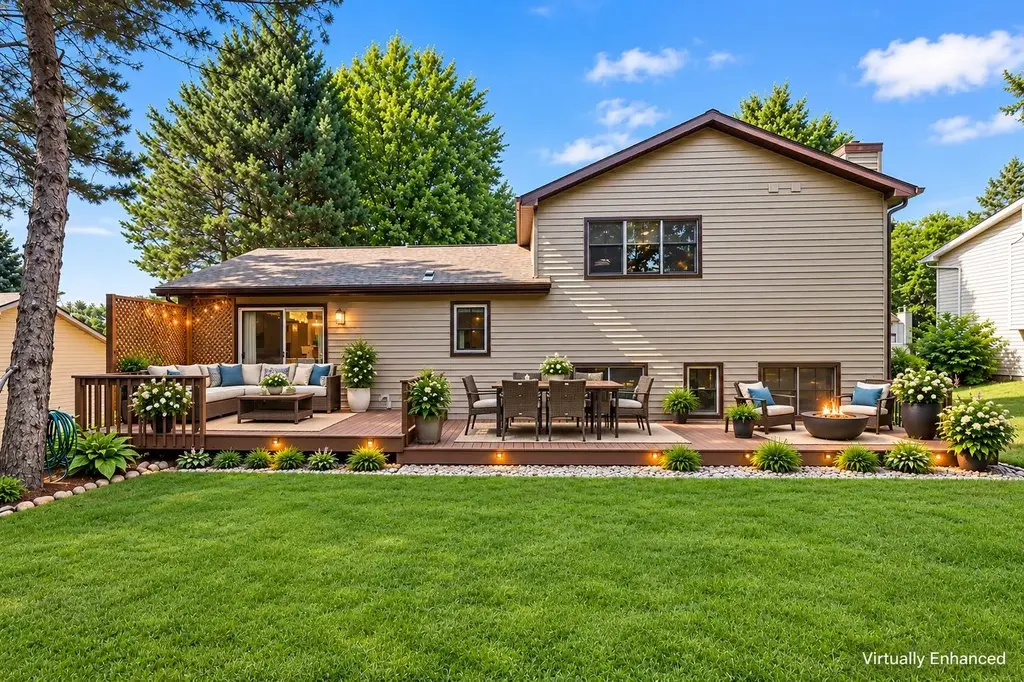 5 Waywood Circle, Madison