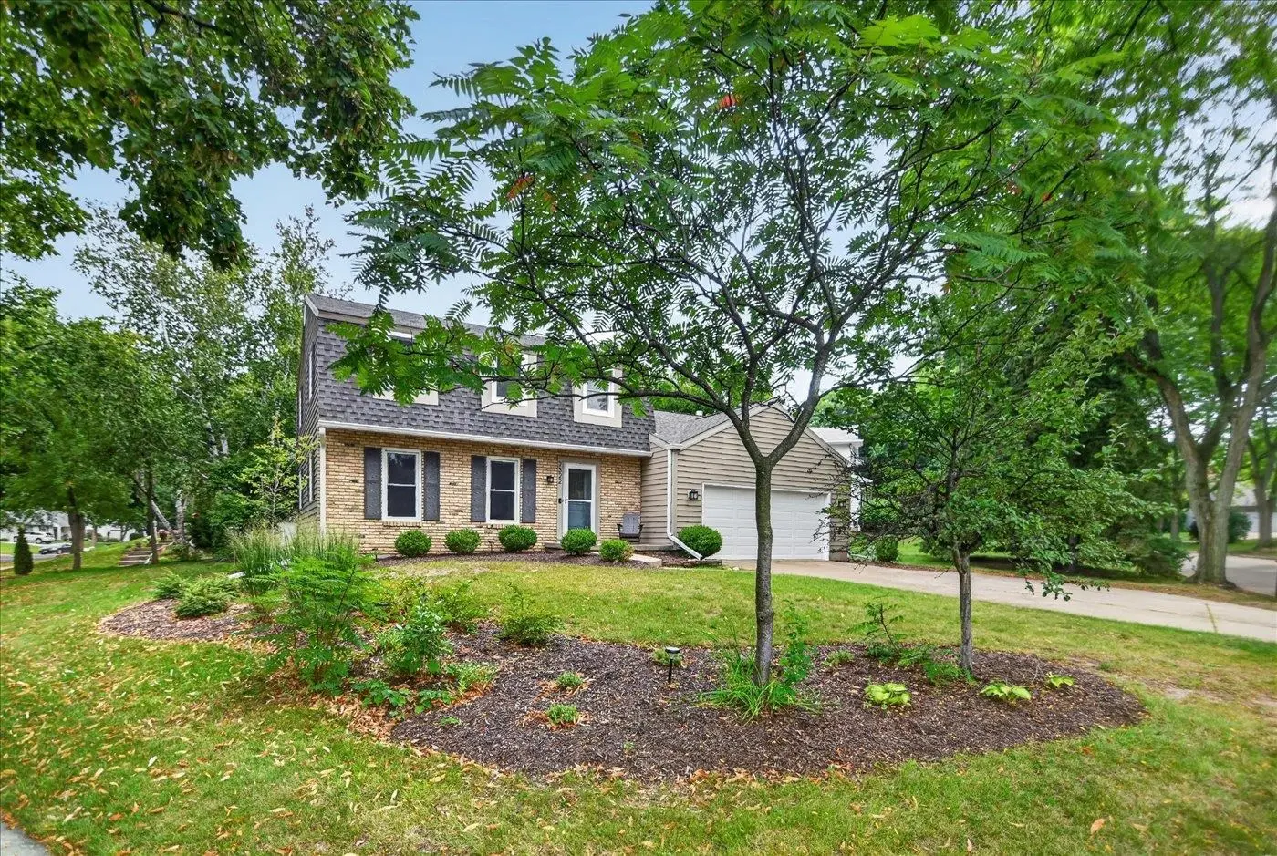 Photo of Listing #2029729