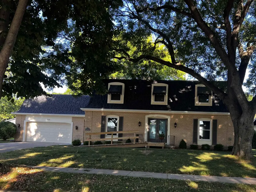 5318 Comanche Way, Madison
