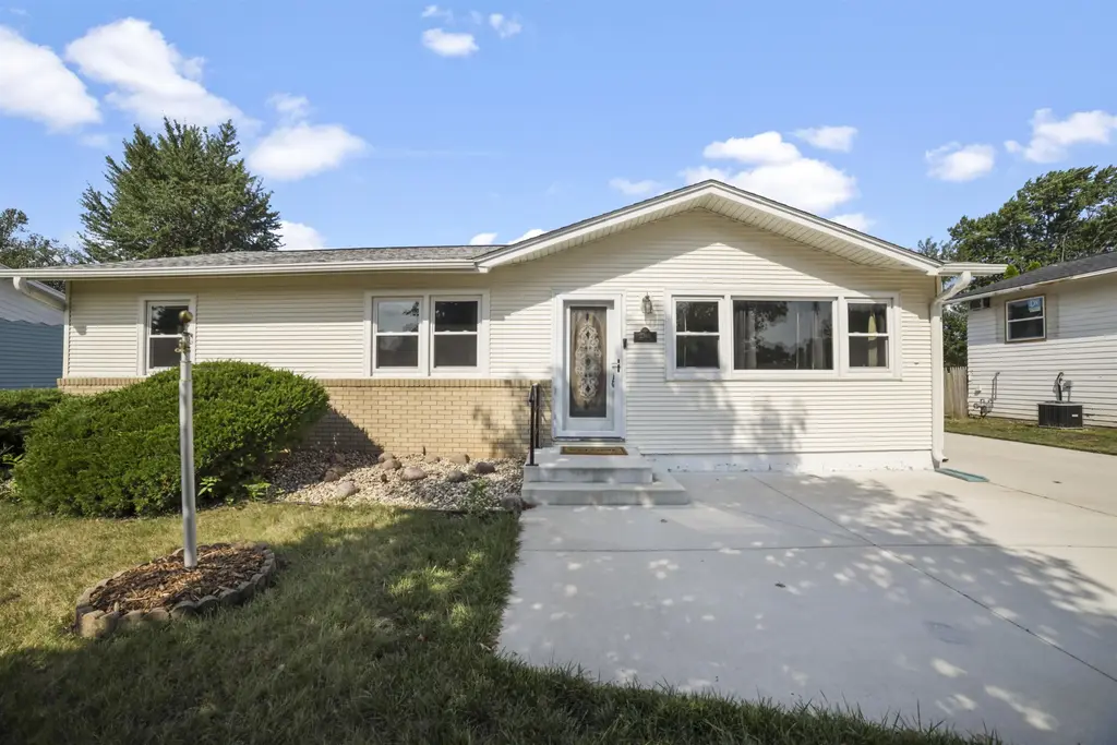 2348 Pioneer Drive, Beloit