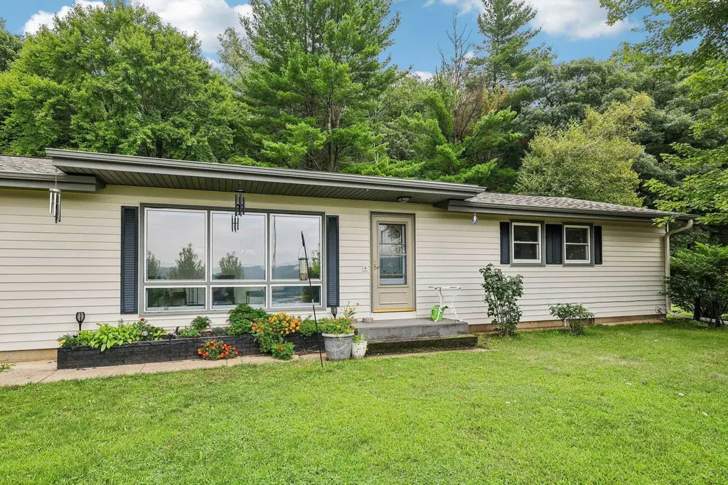 22985 County Road Aa, Richland