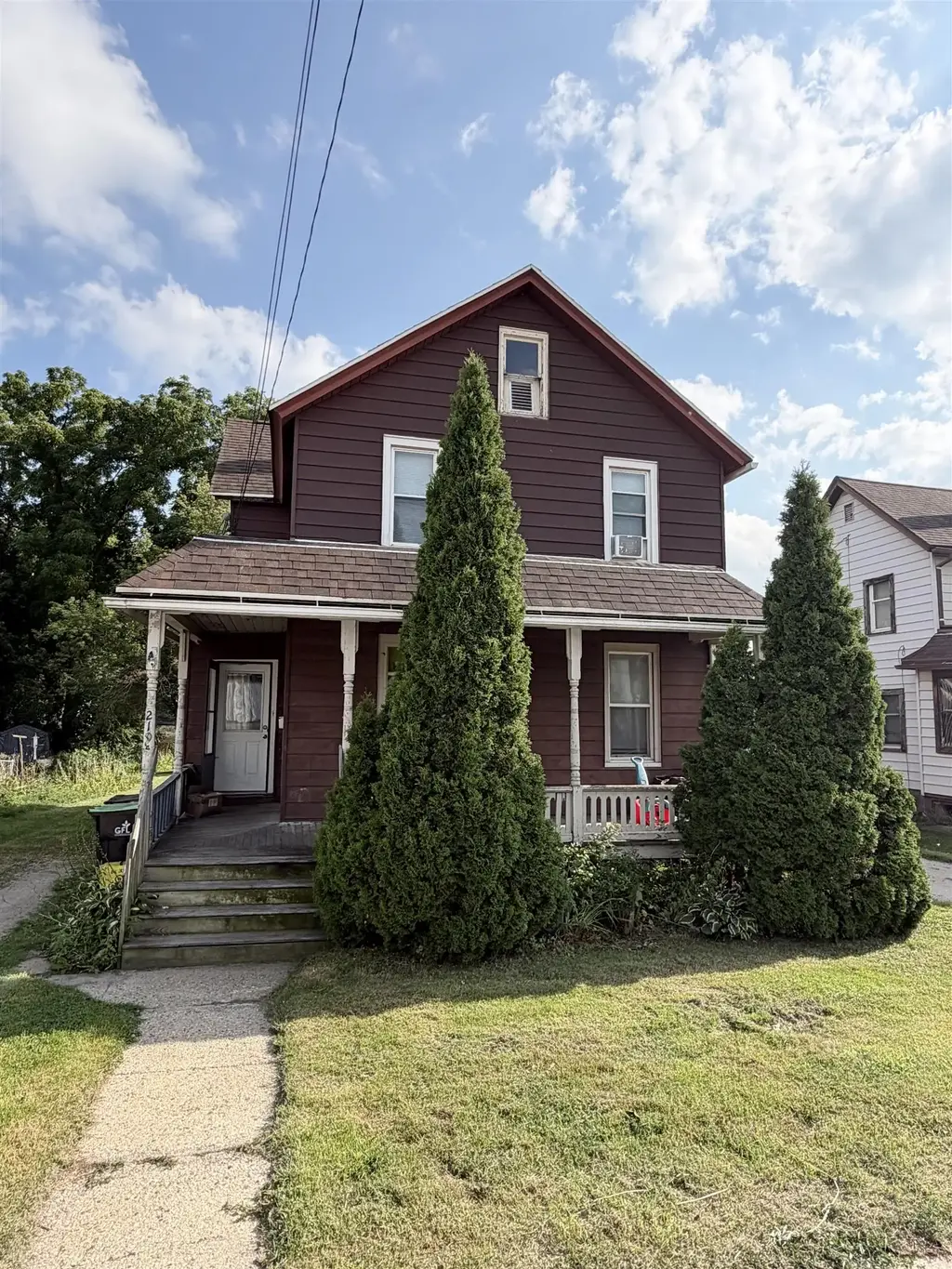 219 W Mill Street, Beaver Dam