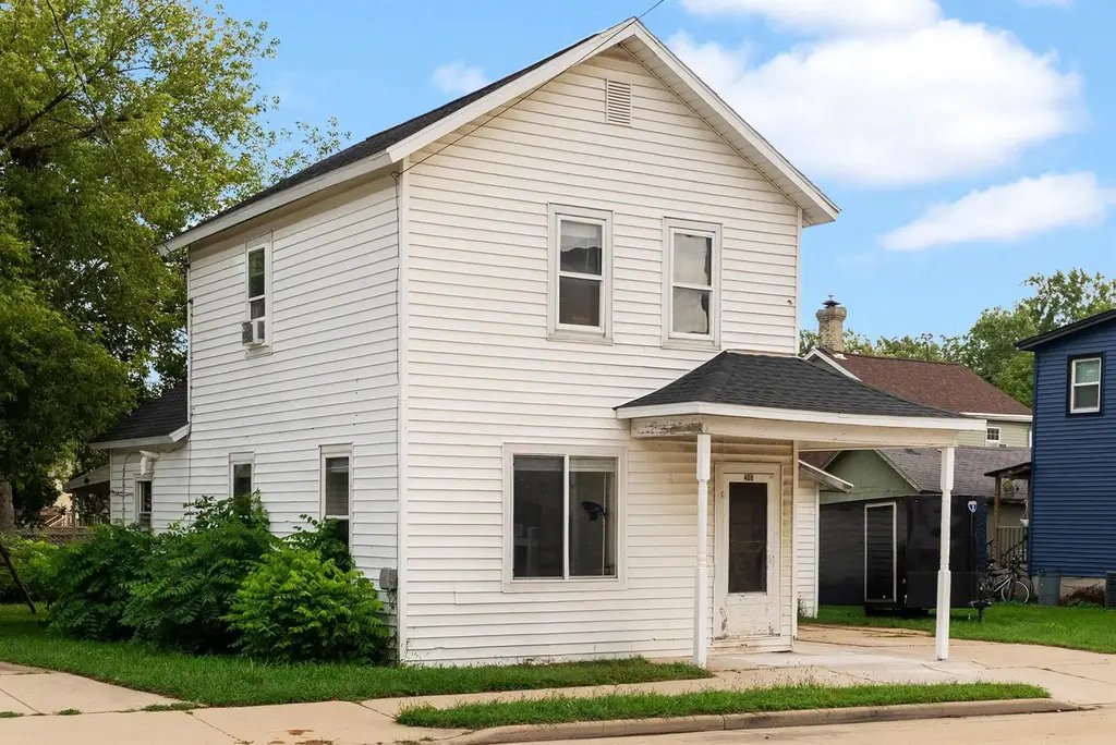 408 W Fulton Street, Edgerton