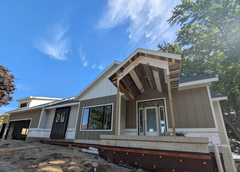 2894 Waubesa Avenue, Dunn