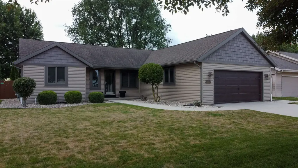 3800 Amber Lane, Janesville