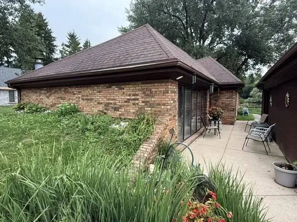 5578 Woodland Drive, Westport