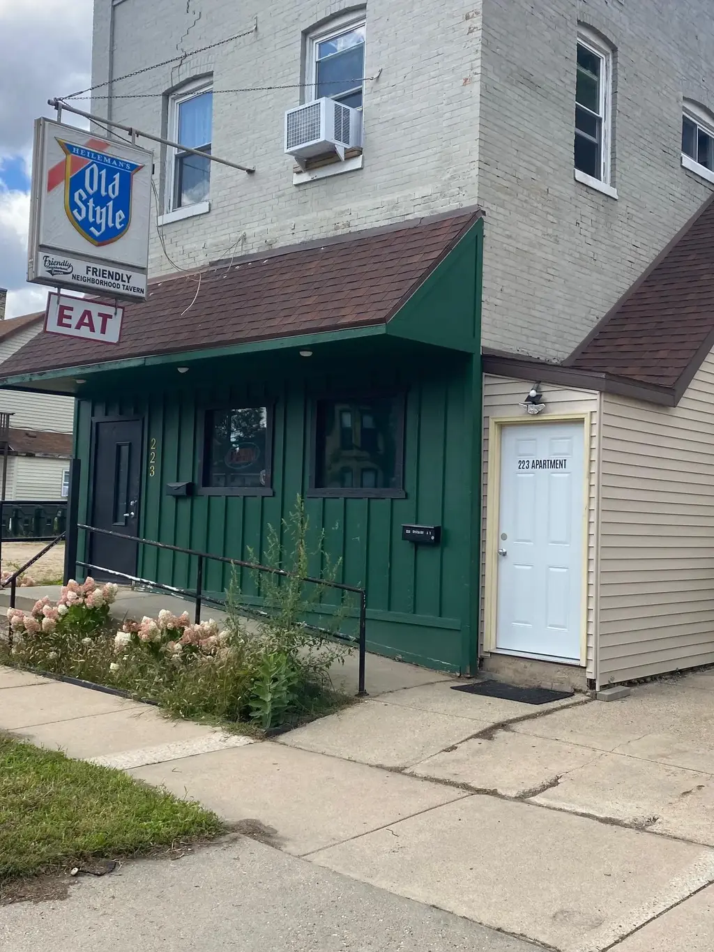 223 W Oneida Street, Portage