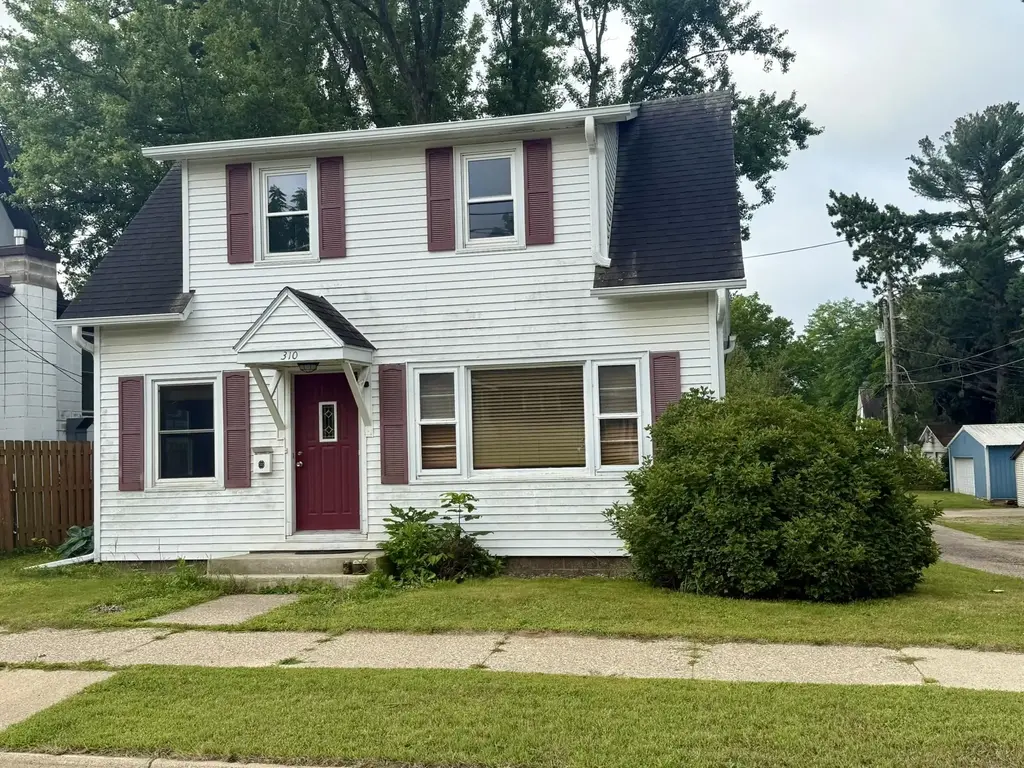310 W Council Street, Tomah