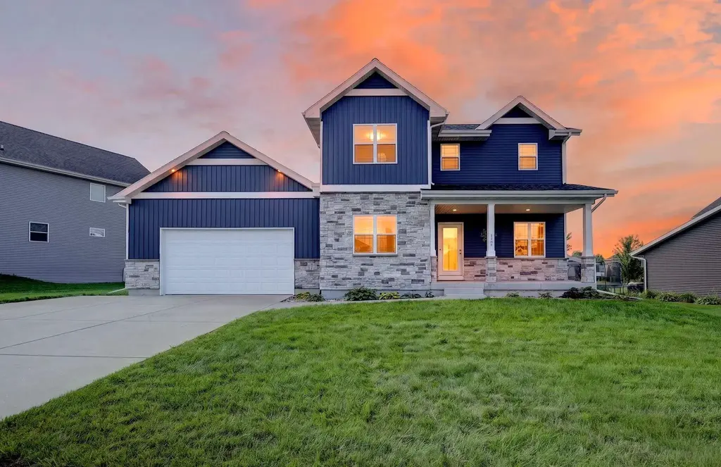 1229 Patriot Way, Sun Prairie