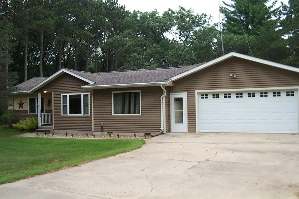 N5058 Fox River Lane, Princeton